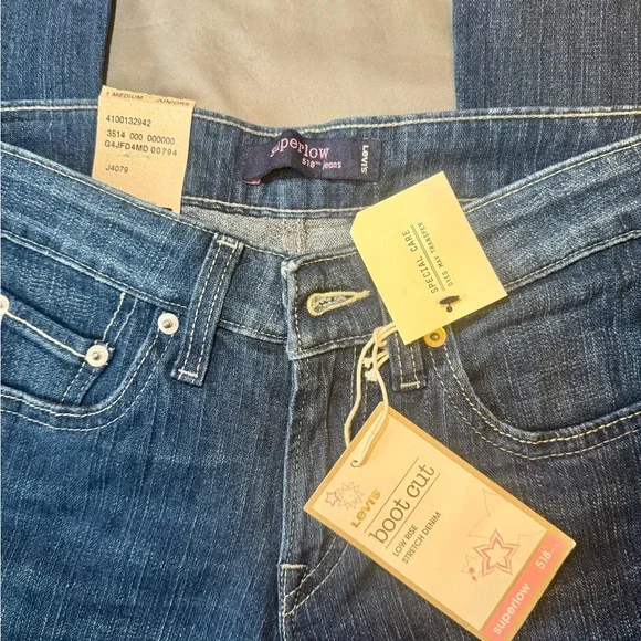 Levi's 518 Blue Boot Cut Jeans Low Rise 1 Medium Juniors/Women - Picture 8 of 12